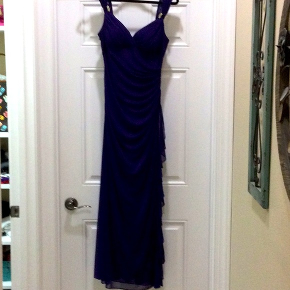 Betsy & Adam Long Gown in blue with rhinestone accents size 10 - Picture 6 of 9